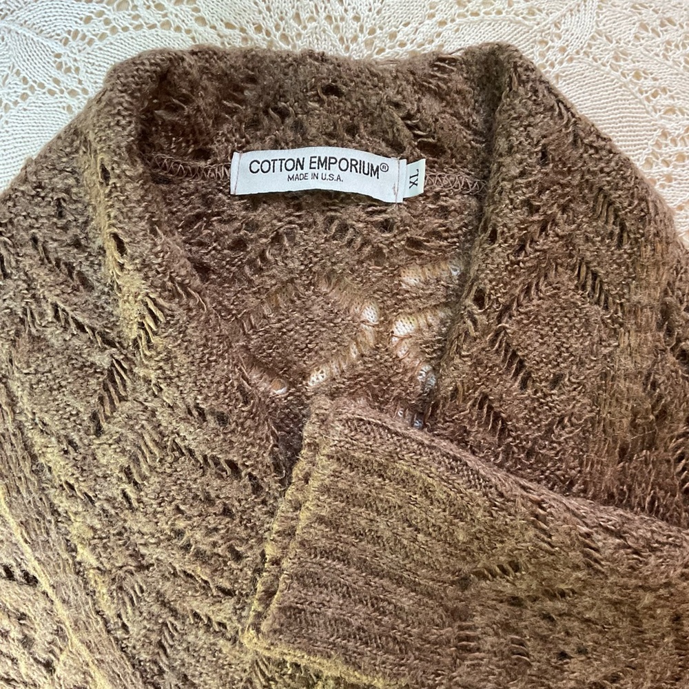 Brown cardigan ⭐️ lace knit pattern ⭐️ open front ⭐️ XL ⭐️ 100% acrylic ⭐️ tan - Picture 4 of 5